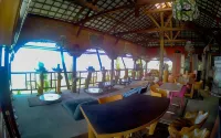 Karang Aji Beach Villa Hotels in Bayah