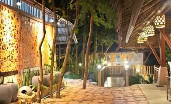 Phi Phi Phu Chalet Resort