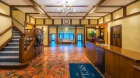 St. Clair Inn Hotels in Saint Clair