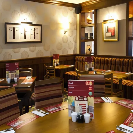 Premier Inn Warrington (A49/M62,J9)