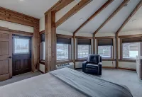 Canyon Lake Resort Hotels in Rapid City