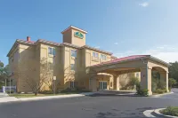 La Quinta Inn & Suites by Wyndham St. Augustine Hotels in St. Johns County
