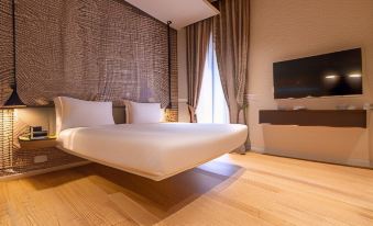 2. 오리아나 스위트..