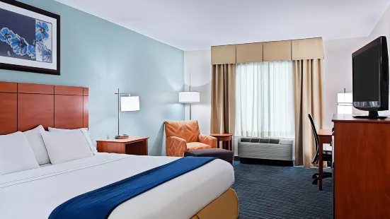 Holiday Inn Express & Suites Richmond-Brandermill-Hull ST.