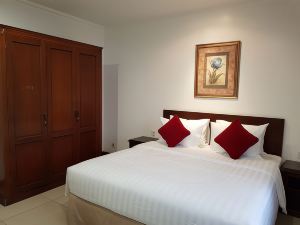 Cilandak Hotel & Apartment