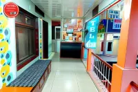 Goroomgo Neelam Raj Near Mall Road Mallital, Nainital