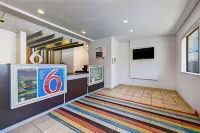 Motel 6 Kirkland, WA - North Kirkland Hotels in Kirkland