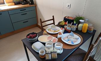 Minicamping Und B&B Apartment Hintergarten