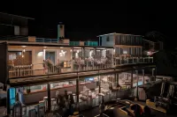 NV Suites - Sea Front AV Properties
