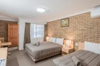 Settlers Motor Inn Hotels in Tenterfield