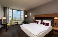 Mövenpick Hotel Stuttgart Airport Hotels in Leinfelden-Echterdingen