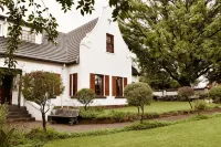 Oak View Manor