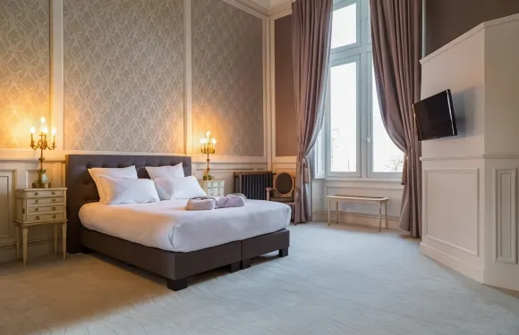 迪賽城堡-原創酒店系列