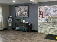 Super 8 by Wyndham Charlotte University ボージャングルズ・コロシアム周辺のホテル