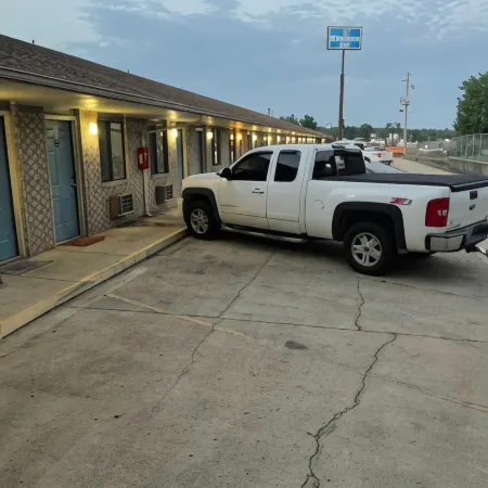 Executive Inn