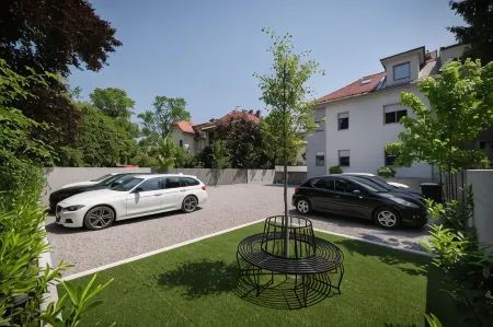 Vila Emona Отели рядом с достопримечательностью «Sokol Group d.o.o.»