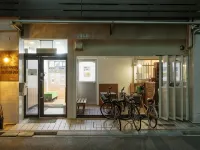 J-Hoppers Hiroshima Guesthouse فنادق في هيروشيما