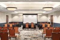 DoubleTree by Hilton Hartford - Bradley Airport Hoteles en Windsor Locks