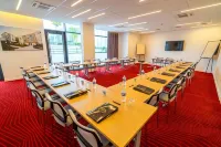 All Suites Appart Hôtel | Choisy-le-Roi Hotel a Choisy-le-Roi