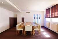 Hotel Ecu Hotels in Zutendaal
