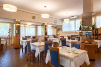 Hotel Parco dei Pini - 100mt Dal Mare