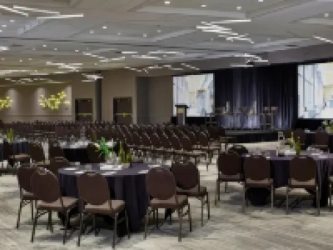 Renaissance St. Louis Airport Hotel Hotels in St. Louis County