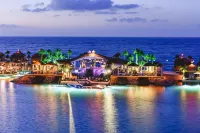 Cratos Premium Hotel Casino & Spa  otelleri