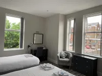 Arona Guest Hotel فنادق في Ormesby St. Michael