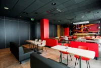Ibis Poznan Polnoc - Breakfast