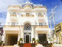 Paris Hotel - Binh Thuan Hotels in Tuy Phong District