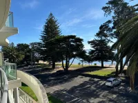 Waterfront@Waves - Homestays
