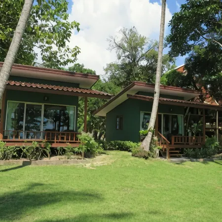 Bangbaobeach Resort