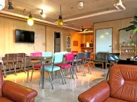 Clover House Sapporo - Pensions