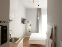 Smile&Love Republic Zagreb Center โรงแรมใกล้จัตุรัสเยลาชิช