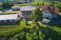 Der Kirschberghof Sommerhausen Hotels in Marktbreit