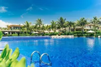 Lumina Villas Cam Ranh, Bai Dai Beach Luxury Resort Villas Hotels in Cam Lam District