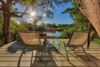 Bubble Lodge Ile Aux Cerfs Island Hotels near Île aux Cerfs