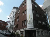 Agora Boutique Hotel & Bistro - อ่างจากุชชี่