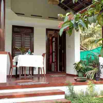 Marari Umapathi Beach Villa Hotel Exterior