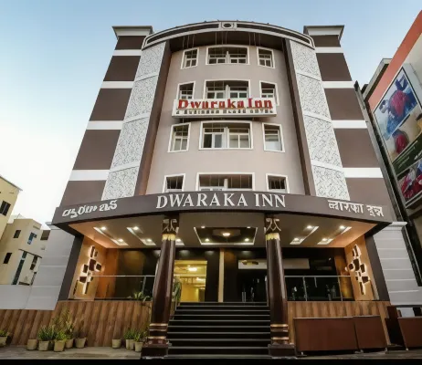 Dwaraka Inn Hotels in Дондапарти