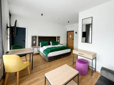 Dormero Hotel Rüsselsheim Airport-Frankfurt Các khách sạn gần Festung Rüsselsheim