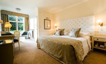 The Keadeen Hotel