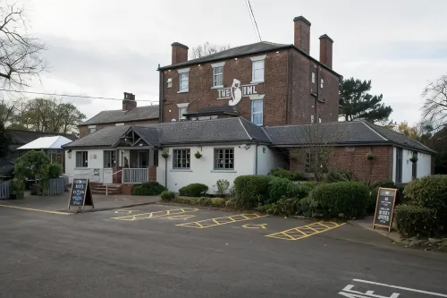Owl, Hambleton by Marston's Inns فنادق في Sherburn in Elmet