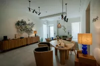 Casa Margô Hotels in São Sebastião