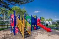 Big4 Batemans Bay at Easts Riverside Holiday Park Hotel a Batemans Bay