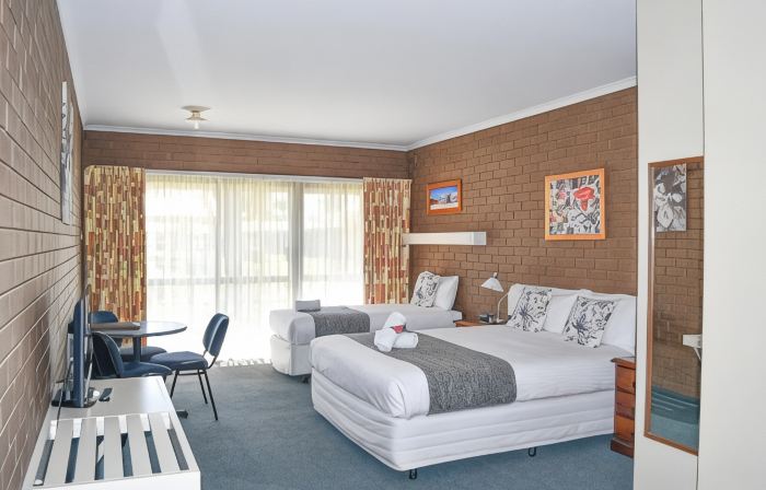 Barooga Country Inn Motel