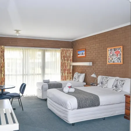 Barooga Country Inn Motel