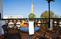 Hostal El Faro - 3 Yıldız