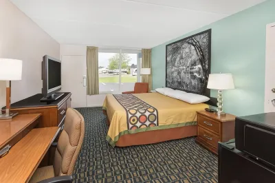 Super 8 by Wyndham Kingsland I-95/Naval Base Area Hotels in Kingsland