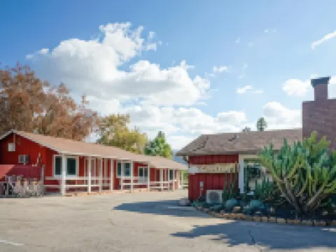 Ojai Rancho Inn Hotels in Ojai